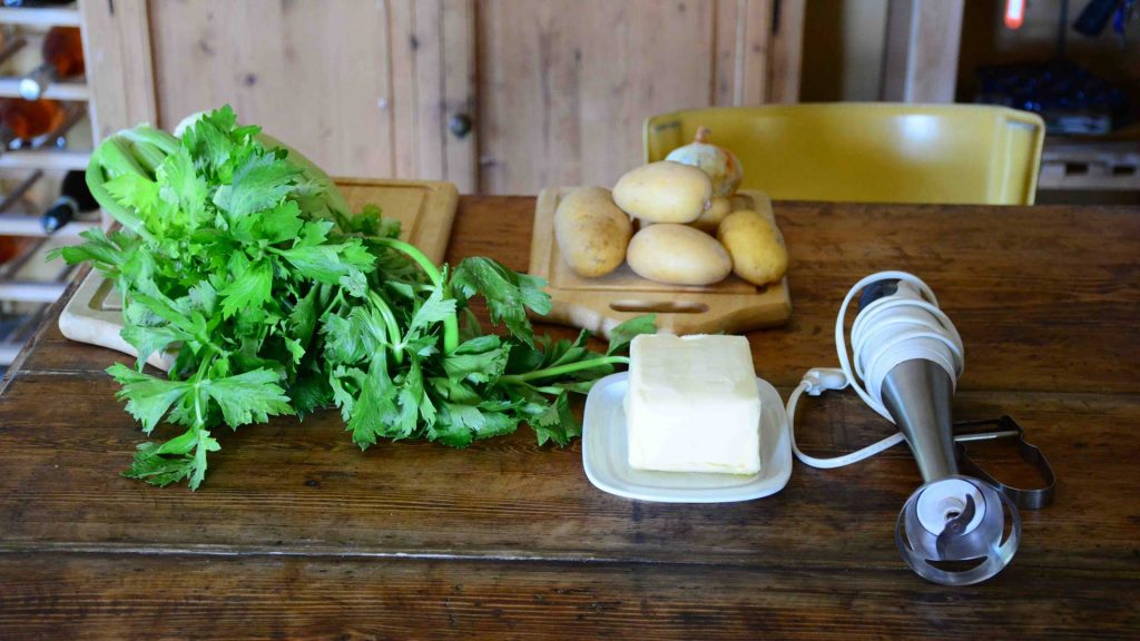 Vellutata con foglie di sedano: ingredienti e preparazione - Riciblog