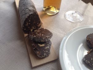 Salame al cioccolato: tagliate a fette e servite - Riciblog