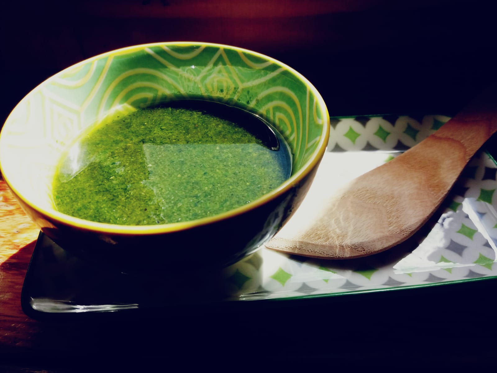 Pesto di foglie di carote: cibo green di strada - Riciblog