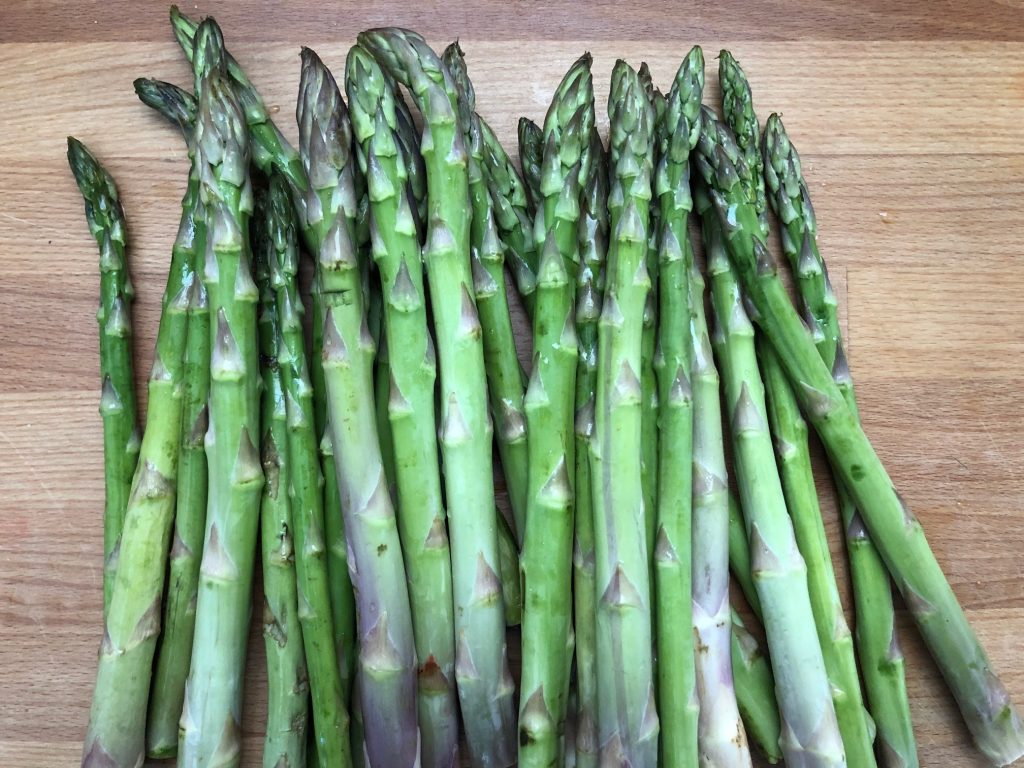 Cosa fare con gli scarti degli asparagi - Riciblog