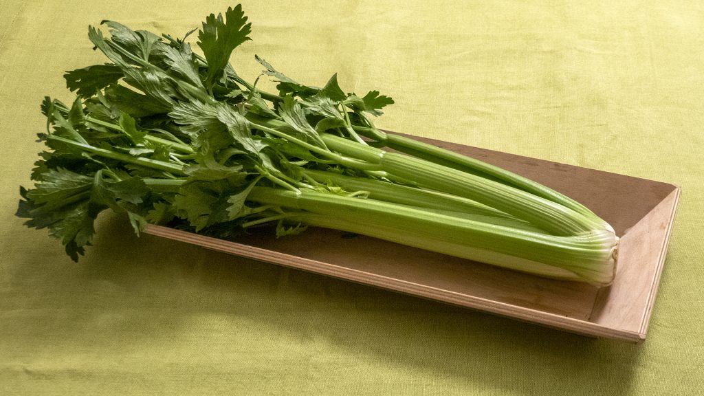 Foglie di sedano, 3 ricette detox dopo le feste - Riciblog