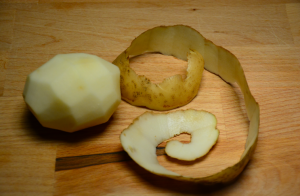 Buccia di patate quando mangiarle - Riciblog