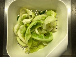 Foglie di cavolfiore: ricette anti-spreco e consigli - Riciblog