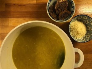 Zuppa con cipolle germogliate – Riciblog