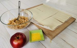 Ingredienti per le sfogliatine di mele - Riciblog