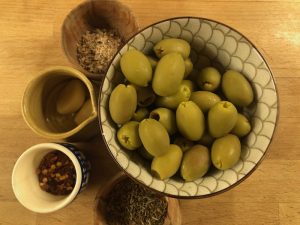 vasetto di olive sott'olio - Riciblog