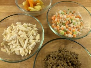 Ingredienti della zuppa con l'aggiunta di lenticchie cotte avanzate – Riciblog