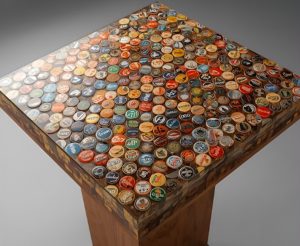 Tavoli con tappi di birra - Riciblog