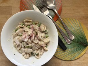 Pasta cremosa con prosciutto cotto avanzato e piselli - Riciblog
